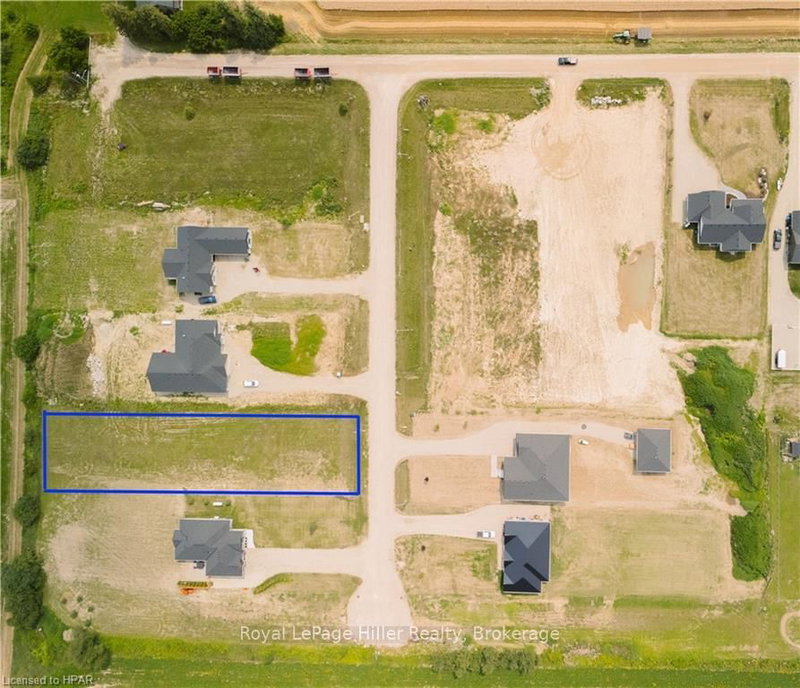 43712 ADELAIDE St, Huron East, N0G 1H0 | Image 2