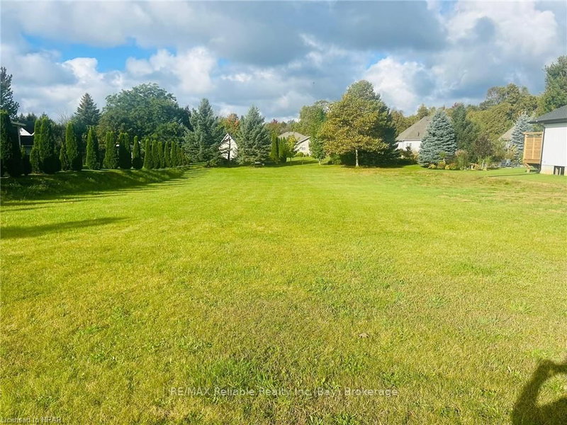 19 CARRIAGE Lane, Bluewater, N0M 1G0 | Image 2