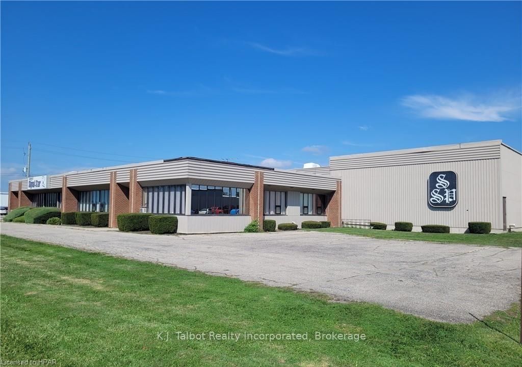 Building at 120 HUCKINS Street, Goderich