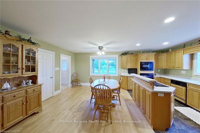 75551 BLUEWATER HIGHWAY, Bluewater - Bayfield image-0-4