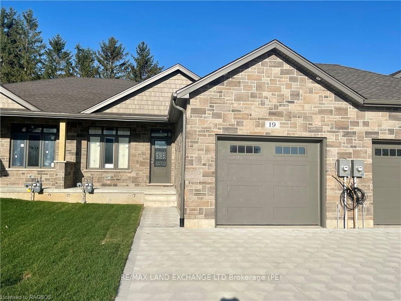 19 NYAH Crt, Kincardine -  image-0-0