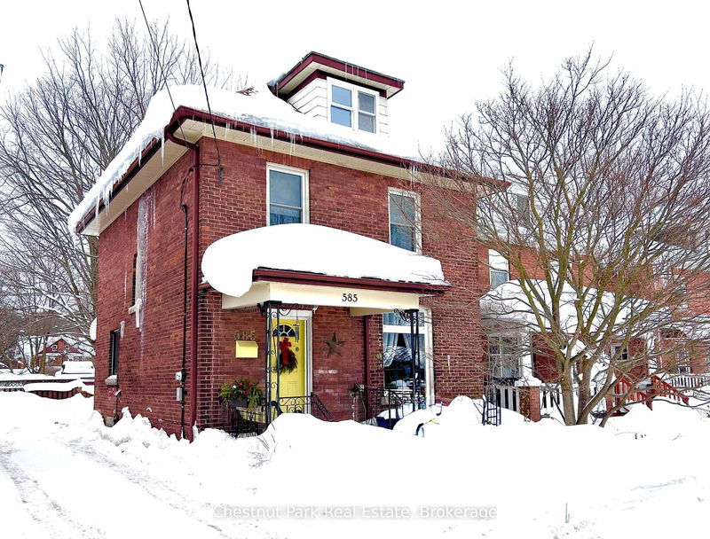 home for sale on 585 2ND Avenue E