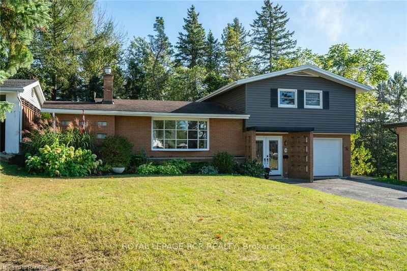 home for sale on 53 7TH Street