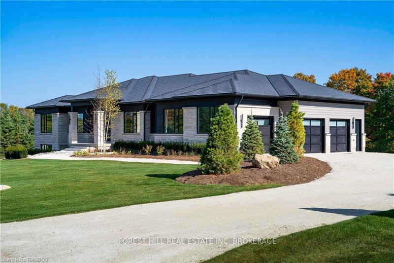 147 BLUE JAY Cres, Grey Highlands, N0C 1H0 | Image 2