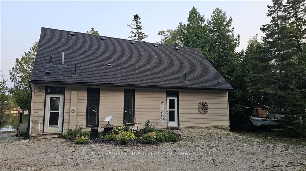 Detached House sold at 75 PARKER ISLAND Road, Northern Bruce Peninsula, N0H 1W0 - MLS: X10846837