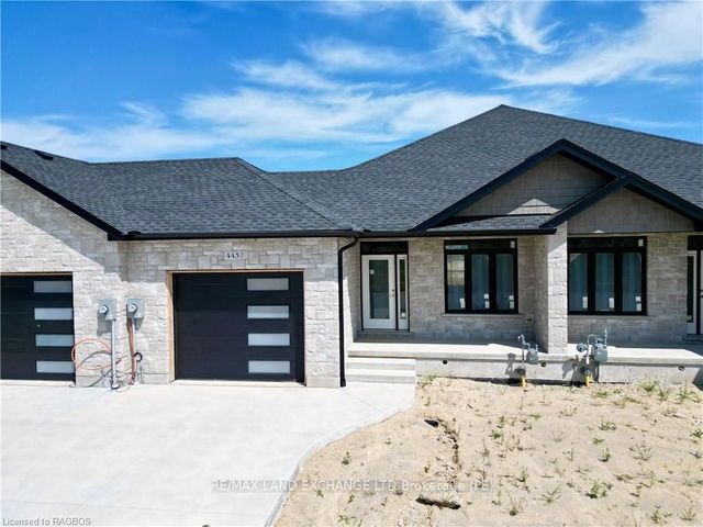 443 IVINGS Drive