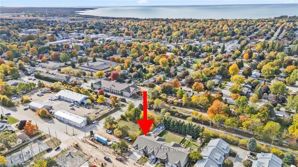 Townhouse sold at 796 ARLINGTON Street, Saugeen Shores, Saugeen Shores, N0H 2C4 - MLS: X10847009