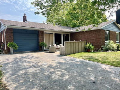 11 PENETANGORE Row, Huron-Kinloss -  image-0-1