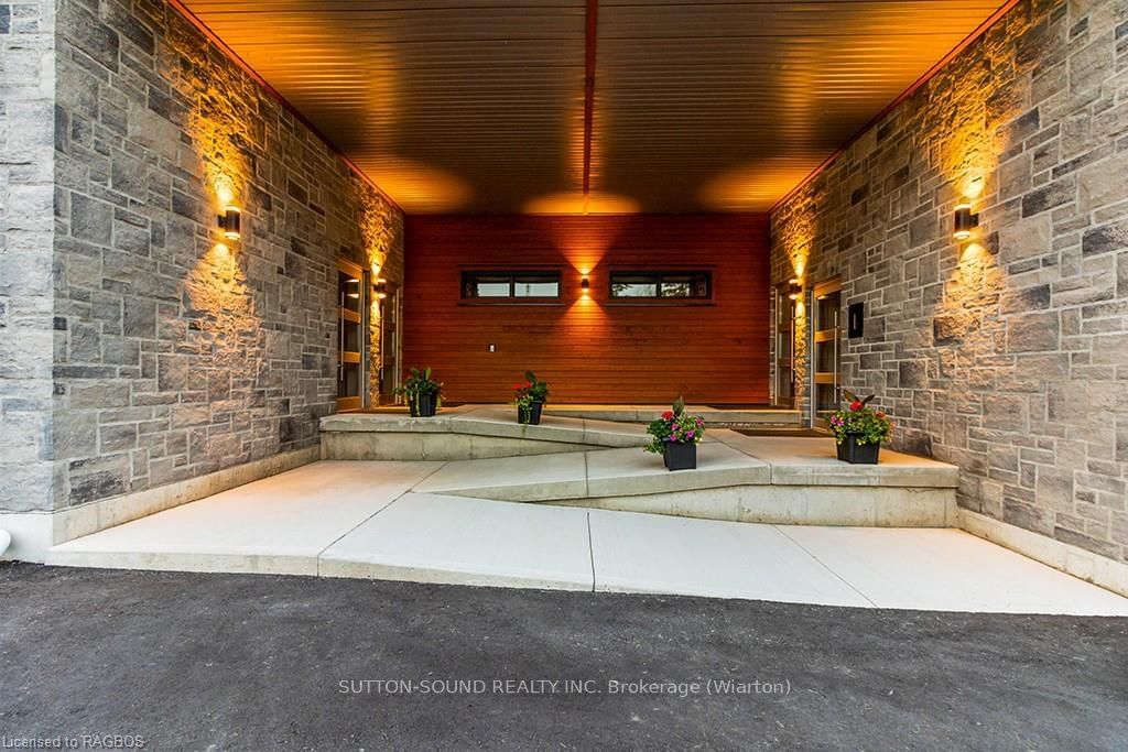 Condo sold at 103-535 ISAAC Street, South Bruce Peninsula, South Bruce Peninsula, N0H 2T0 - MLS: X10848529