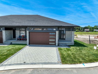 Unit 55 — 2 Coastal Cres, Lambton Shores - Grand Bend image-0-1