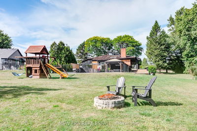 380 Parkside Dr, Hamilton - Waterdown image-0-4