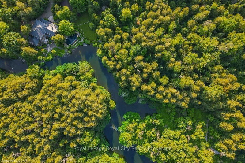 15 RIVER BLUFF Path, Guelph/Eramosa, N0B 2K0 | Image 3