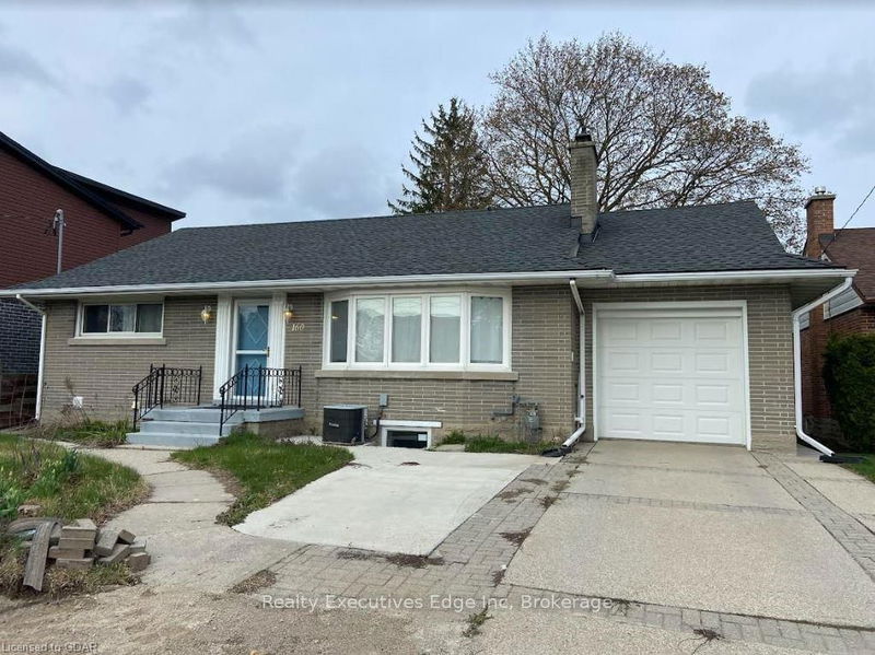 home for lease on Main-160 BRUCE Street