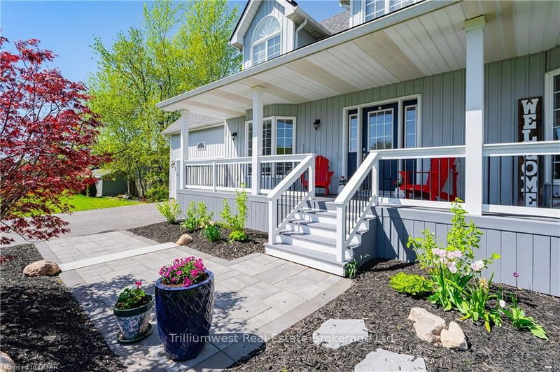 3 OCHS Dr, Puslinch - Morriston image-0-0