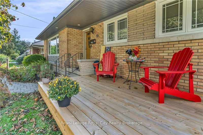 home for sale on 10 COLLINGWOOD Street