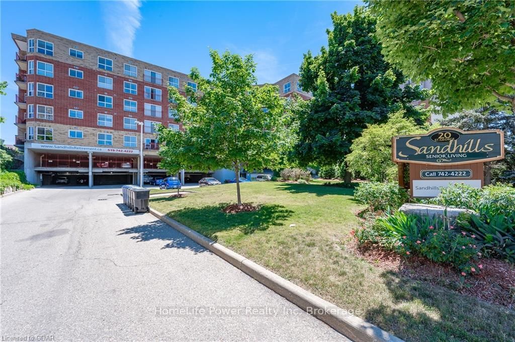 Condo sold at 506-20 ST GEORGE Street, Kitchener, N2G 2S7 - MLS: X10876871