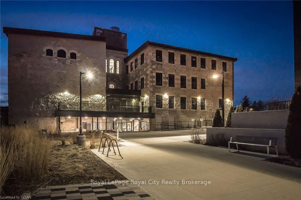 73 ARTHUR Street S, Unit 703 - Photo 2