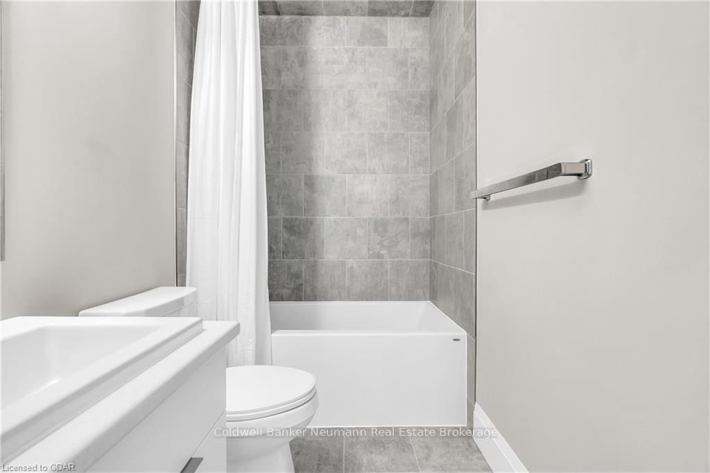 73 ARTHUR Street S, Unit 202 - Photo 22
