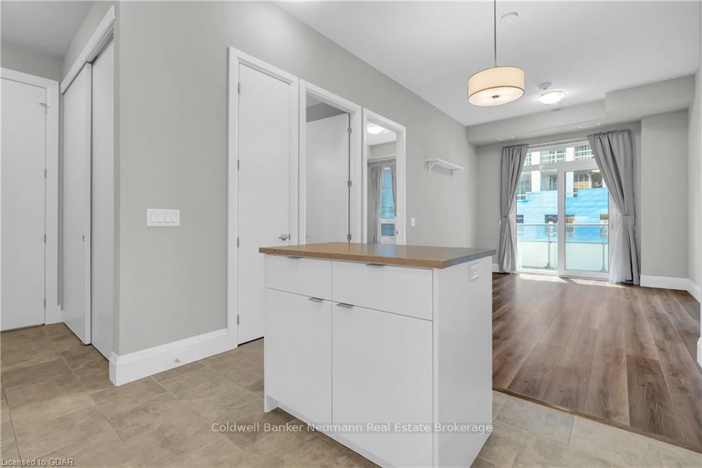 73 ARTHUR Street S, Unit 202 - Photo 7