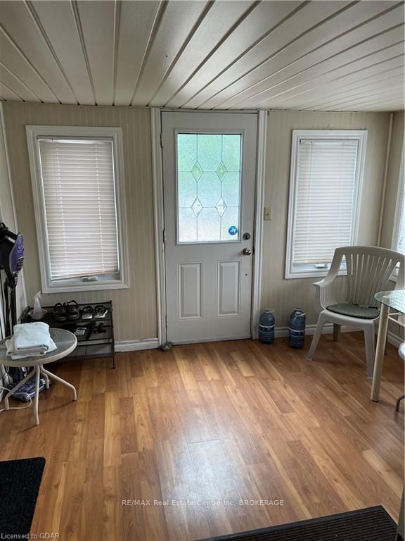 Mobile/Trailer for sale at 2073 FRIENDLY Boulevard, Centre Wellington, Rural Centre Wellington East, N1M 2W5 - MLS: X10878532