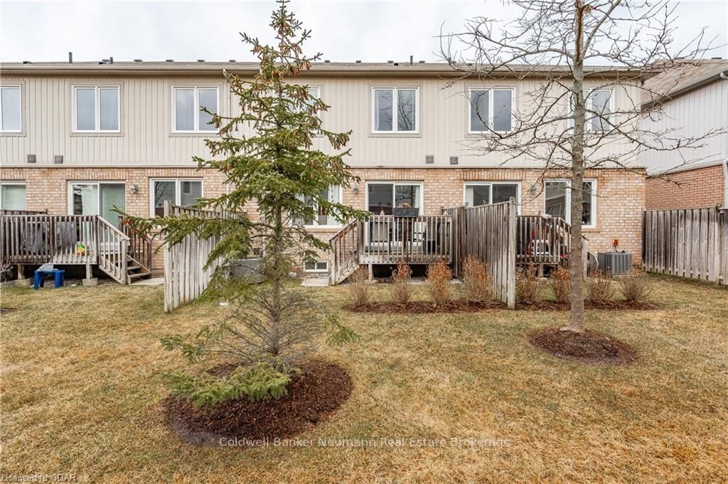 1035 VICTORIA Road S, Unit 16 - Photo 2