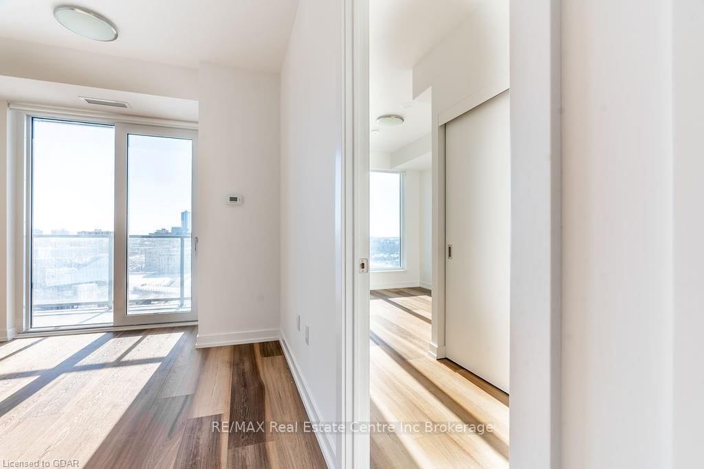 5 WELLINGTON Street S, Unit 1001 - Photo 22