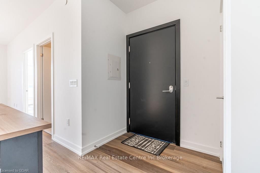 5 WELLINGTON Street S, Unit 1001 - Photo 5