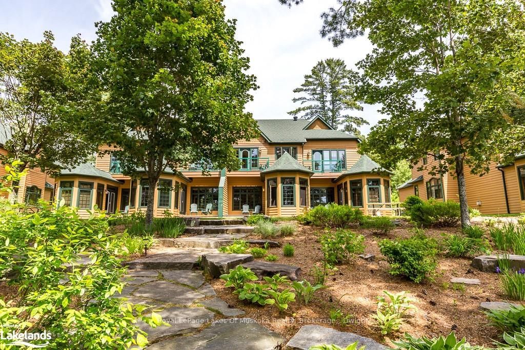 Building at 1111 DWIGHT BEACH Road, Lake of Bays, Franklin