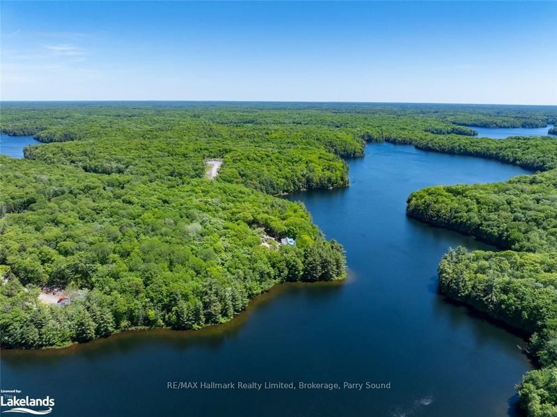 21 WEE-GE-WA Rd, Seguin, P2A 0B2 | Image 2