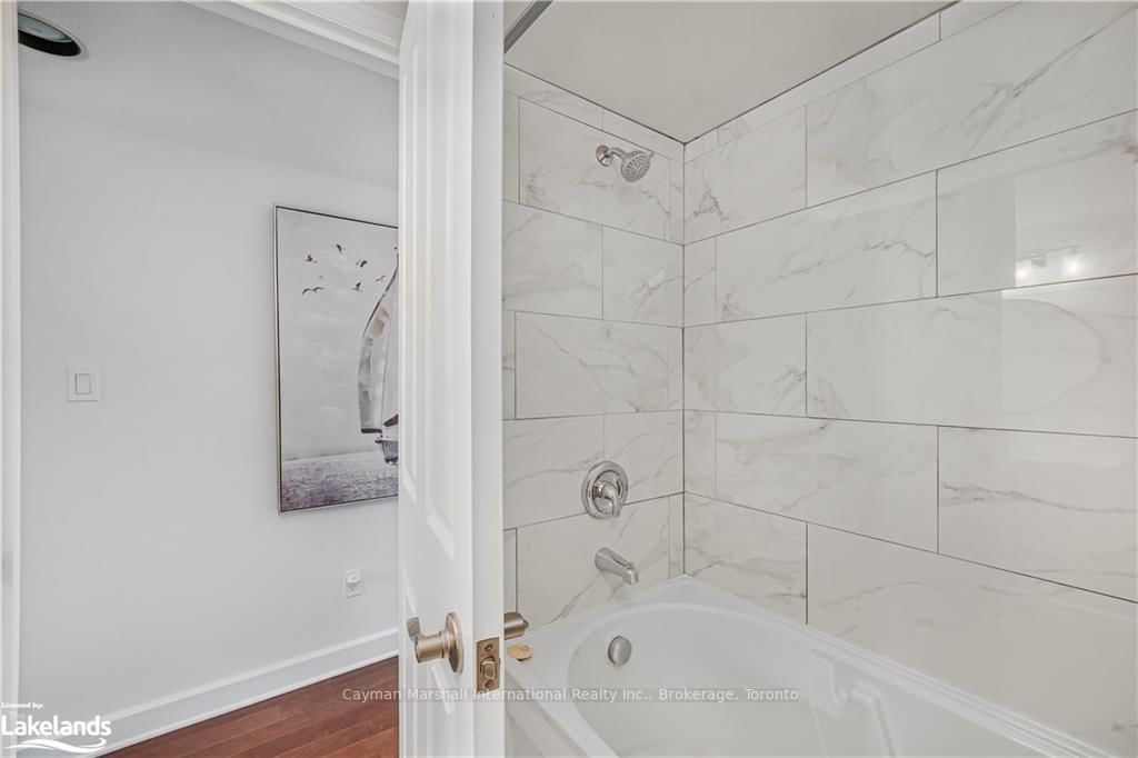 10 COVESIDE Drive, Unit 206 - Photo 33