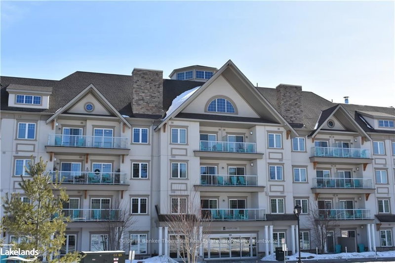 328 - 25 PEN LAKE POINT Rd, Huntsville, P1H 1A9 | Image 2