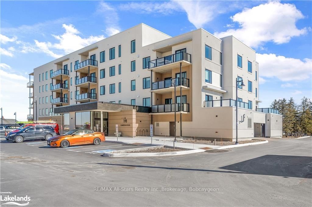 19B WEST Street N, Unit 206 - Photo 2