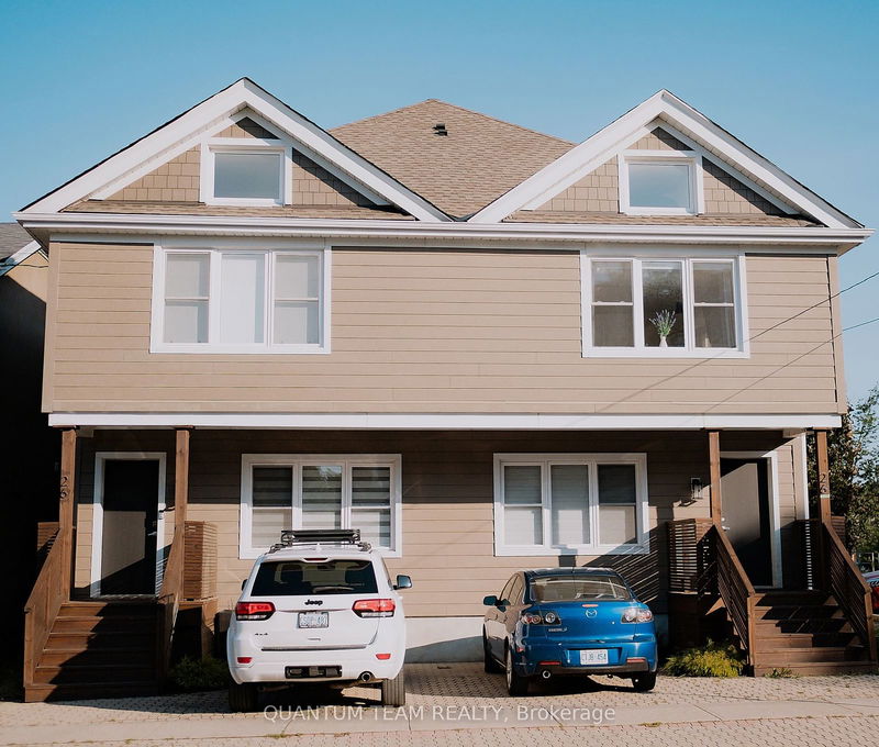 Unit Right — 26 DUKE St, St. Catharines - 451 - Downtown image-0-0