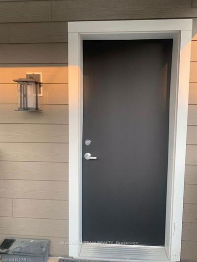Unit Right — 26 DUKE St, St. Catharines - 451 - Downtown image-0-2