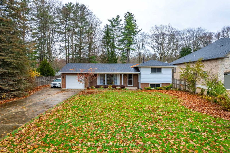 home for sale on 650 Nelson Street W