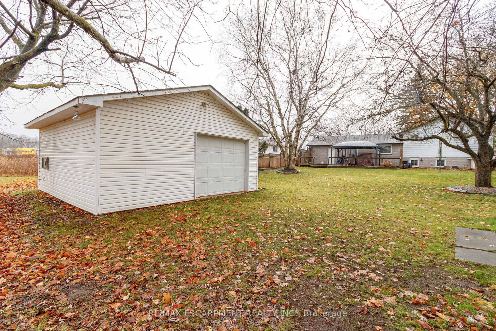 Listing Image 23