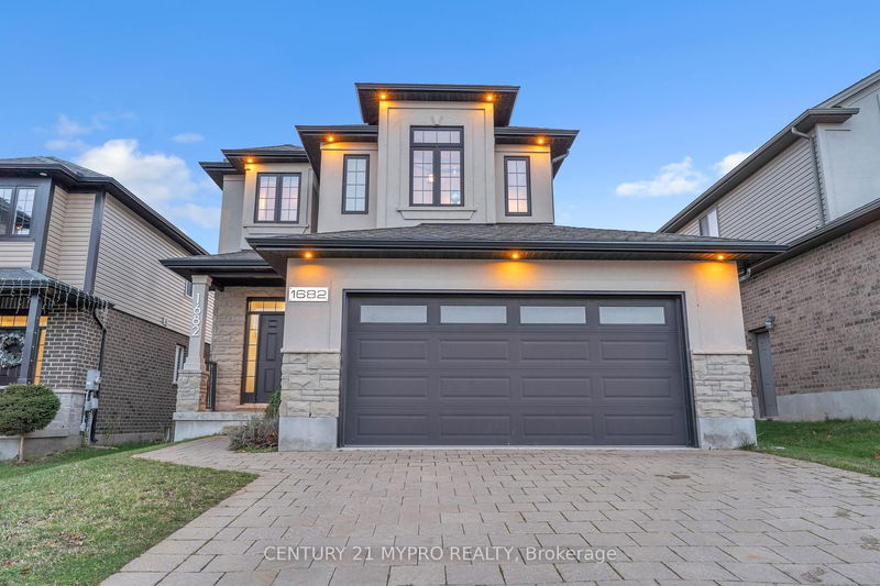 home for sale on 1682 Beaverbrook Avenue