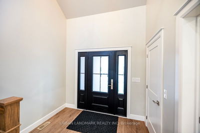 214 Aberdeen Ave, Peterborough - Northcrest image-0-4