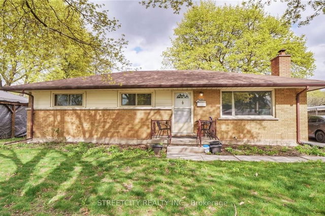 Upper - 200 Renfro Crescent