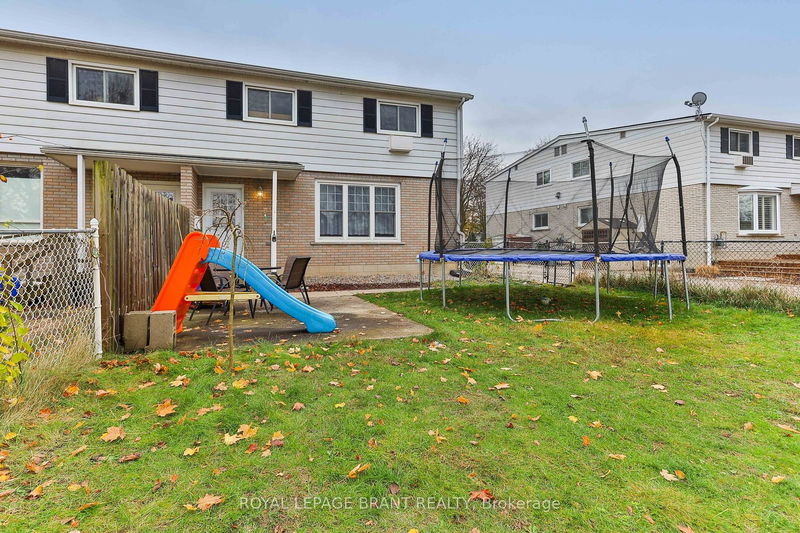 Unit C — 43 Metcalfe Cres, Brantford -  image-0-0