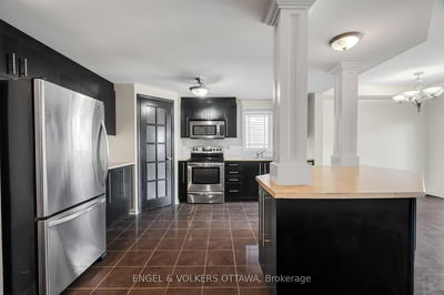 835 Percifor Way, Orleans - Convent Glen and Area - 2013 - Mer Bleue/Bradley Estates/Anderson Park image-0-4