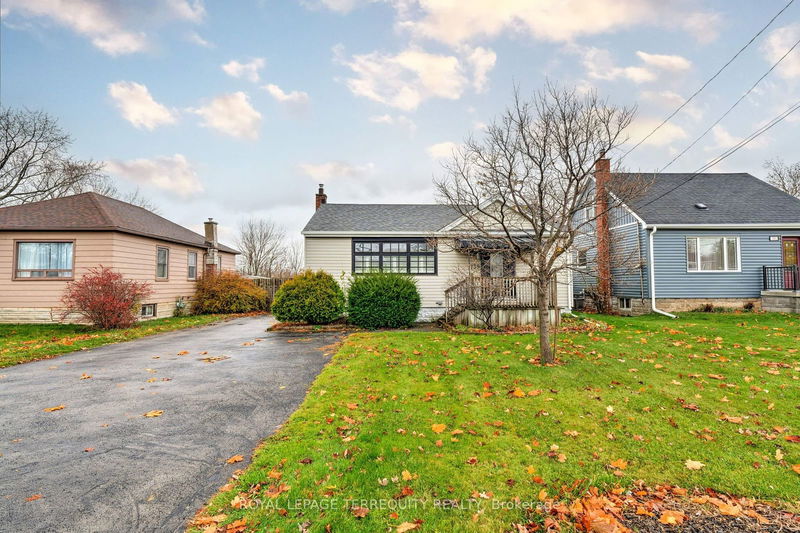 home for lease on Main-739 Upper Gage Avenue