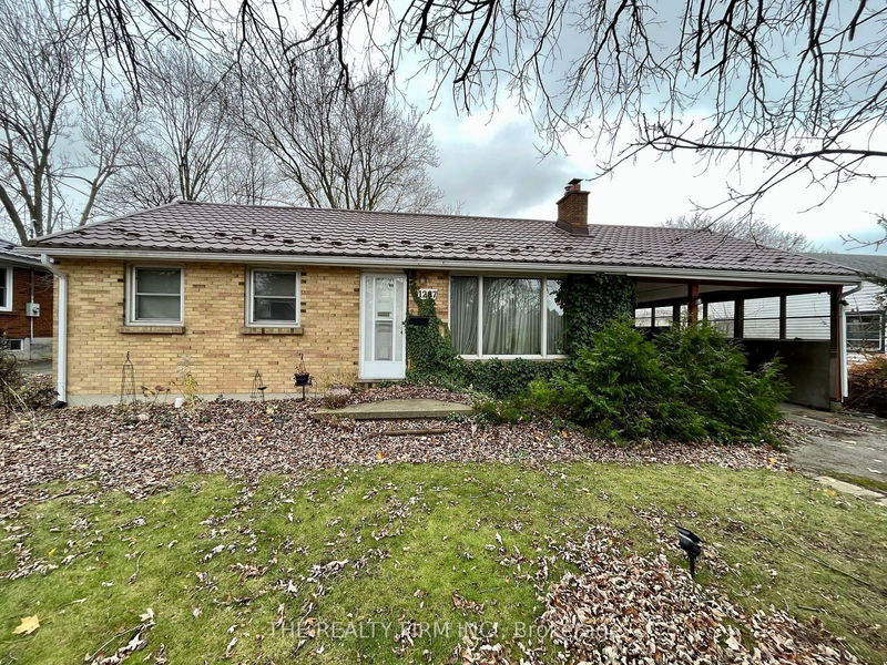 home for sale on 1267 Hillcrest Avenue