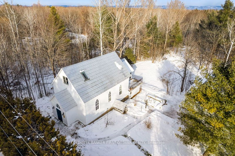 3886 Stonecrest Rd, Constance Bay - Dunrobin - Kilmaurs - Woodlawn - 9303 - Dunrobin image-0-0