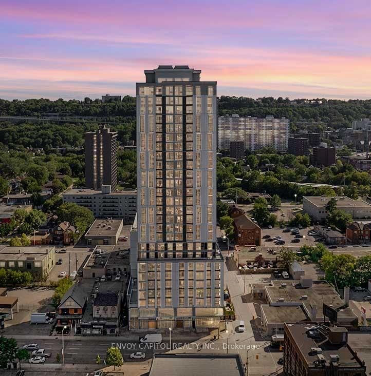 home for lease on 1201-49 Walnut Street S
