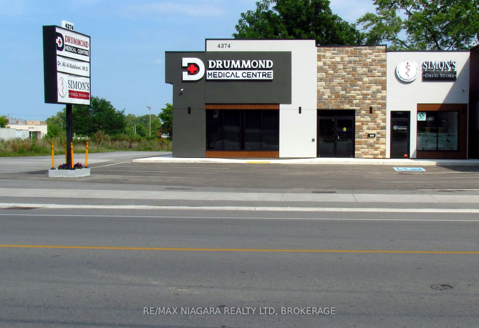 Building at 4374 DRUMMOND Road, Niagara Falls, 211 - Cherrywood