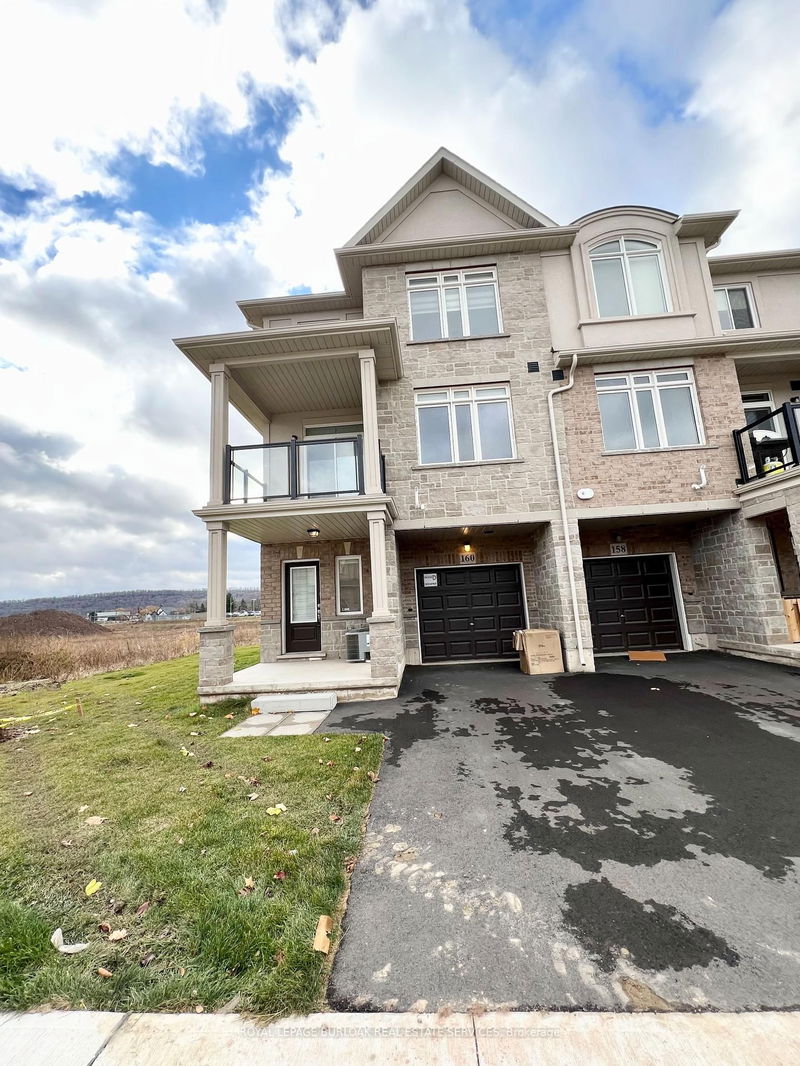 home for lease on 160 Sonoma Lane