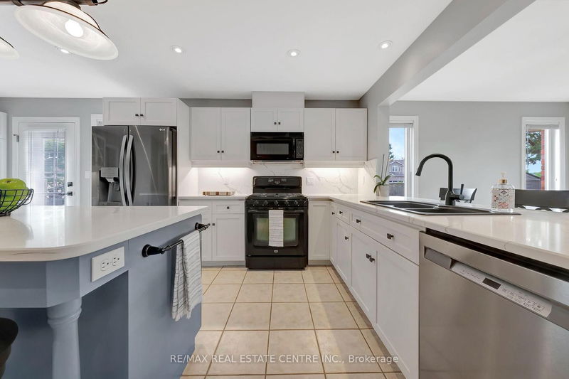 home for sale on 187 Milson Crescent