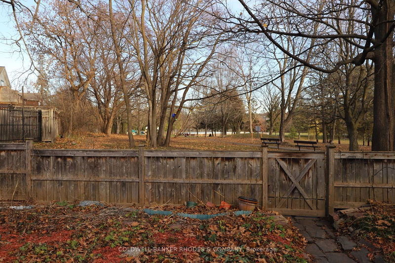 home for lease on 437 Riverdale Avenue