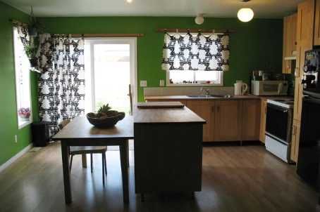 177 Hanmer St E, Barrie, L4M6W6 | Image 3